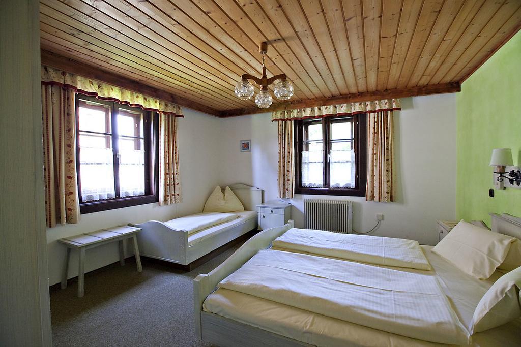 Familienparadies Wolfgangbauer Heiligenblut Buitenkant foto