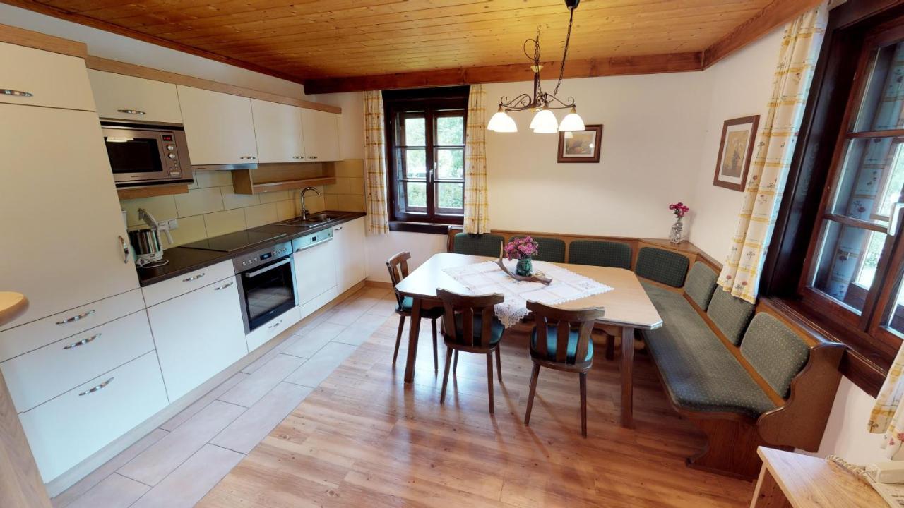 Familienparadies Wolfgangbauer Heiligenblut Buitenkant foto