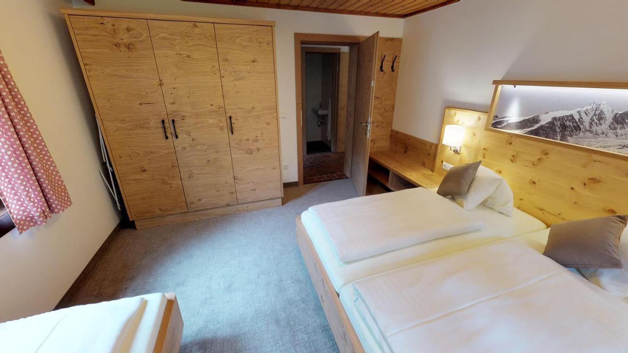 Familienparadies Wolfgangbauer Heiligenblut Buitenkant foto